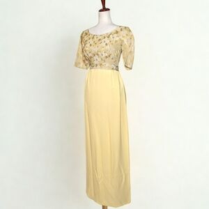 Stunning Vintage Yellow and Gold Brocade and‎ Crepe Maxi Dress With Train
